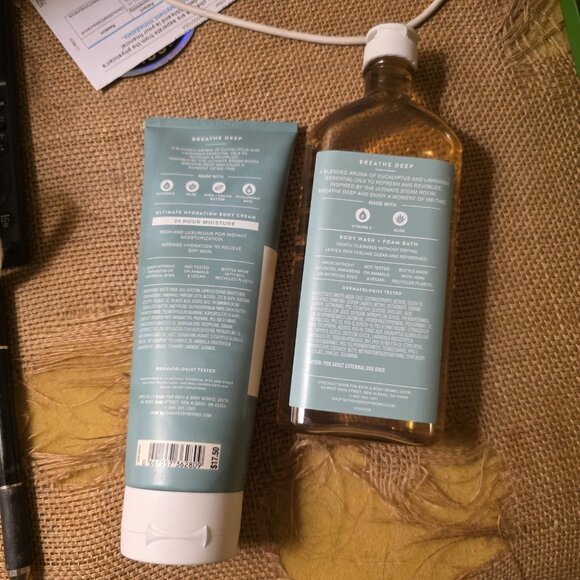 Bath & Body Works Aromatherapy Wash Set of 2 BREATHE DEEP EUCALYPTUS & LAVENDER - Picture 5 of 6